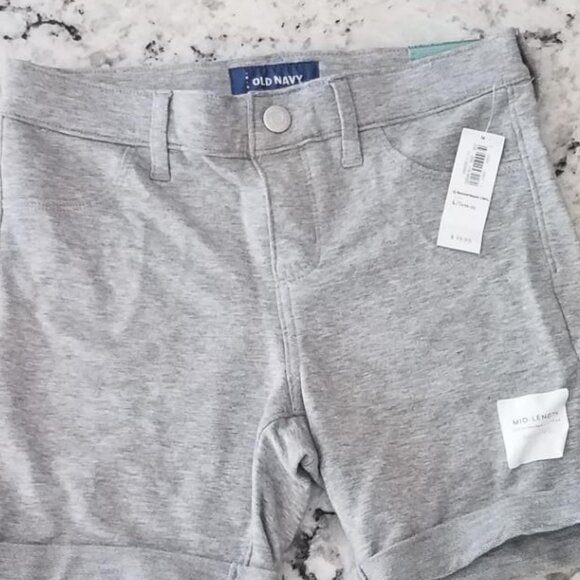 Old Navy Mid Length Shorts Gray - Picture 3 of 3